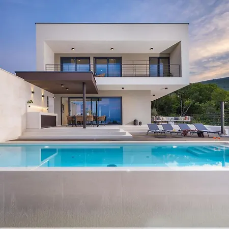 Serenis By Villsy Drenje (Istria)